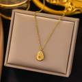Gold waterdrop charm neckpiece